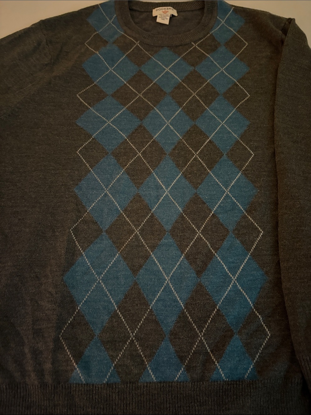 Dockers Men's Gray and Blue Argyle Crew Sweater